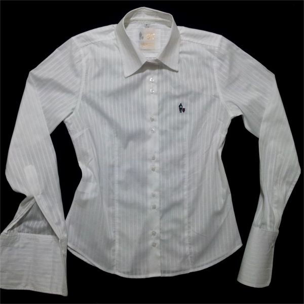 Camisa Fem. Botão Quadrado